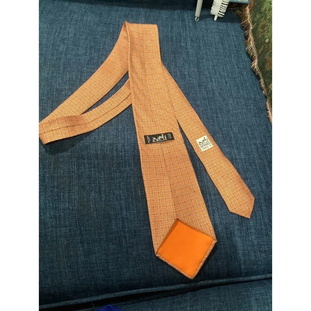 HERMES VINTAGE ROPE RINGS TIE   HIGH END FRANCE Beautiful